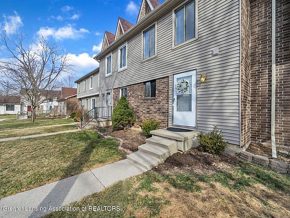 4th image of 2034 Blue Lac Dr