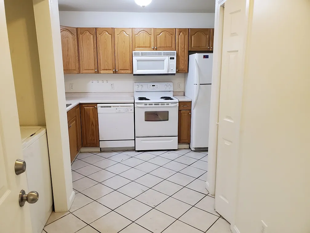 1 bed, $1,400 — Photo 4