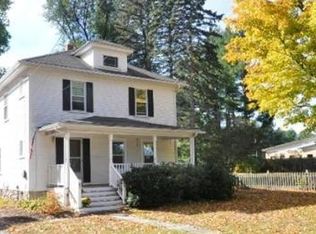 47 W Prescott St, Westford, MA 01886