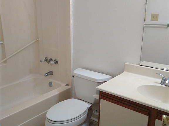 5th image of 511 County Street A #A