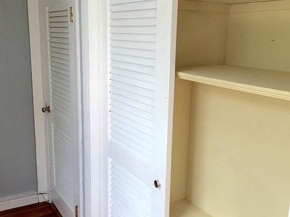2nd image of 56 Courtland St #2