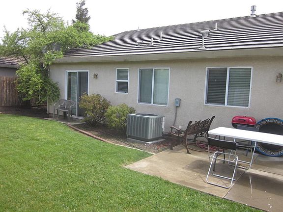 4th image of 4933 Bernal Dr
