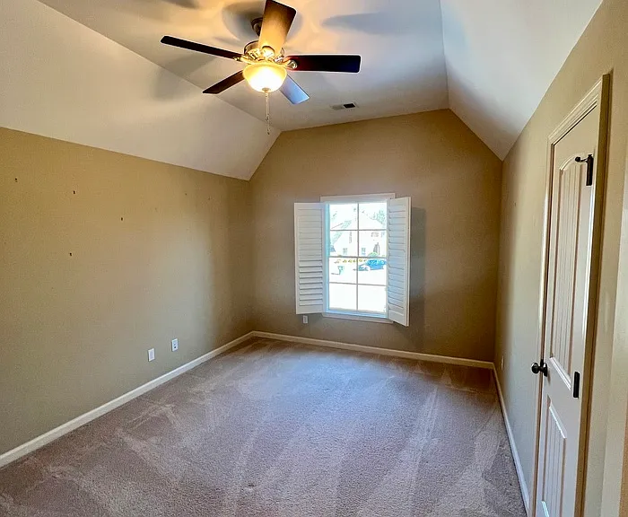 771 Six Oaks Ln — Photo 30