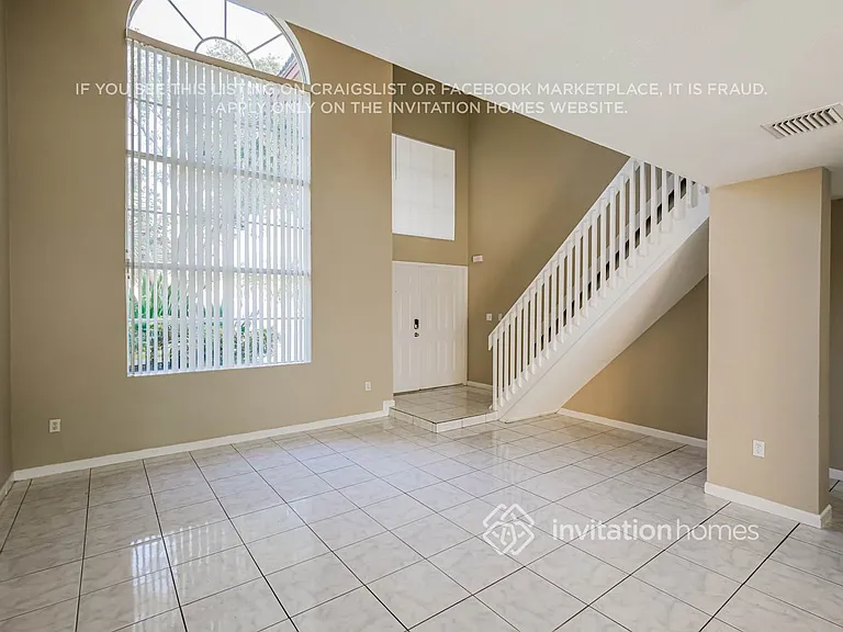 15813 SW 79th St — Photo 5