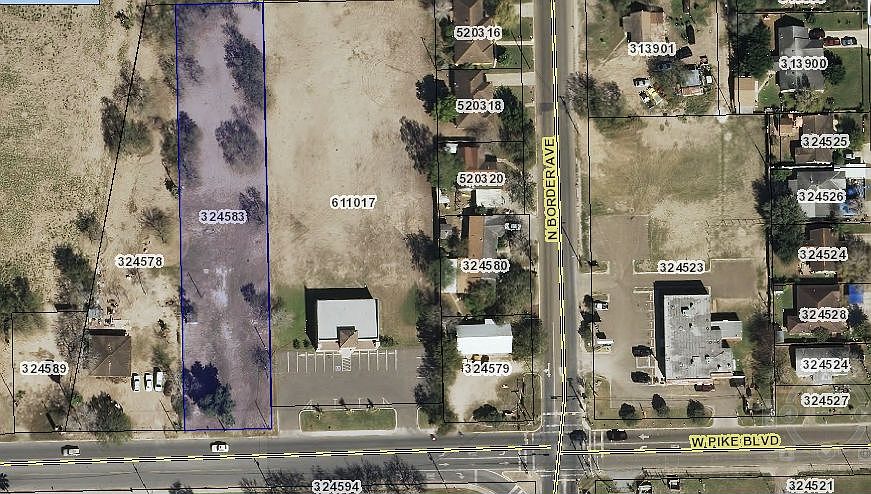 1st image of 916 W. Pike Blvd.