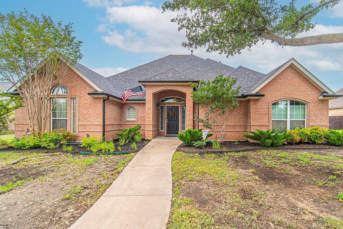 3021 Coventry Ln, Waxahachie, TX 75165 Zillow