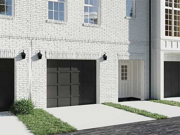4th image of 103 Founders St