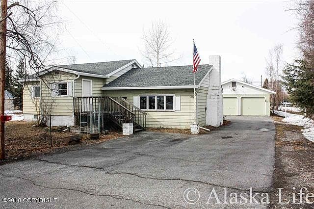 1st image of 309 W 6th Ave