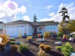 42 American Eagle Dr, Sequim, WA 98382