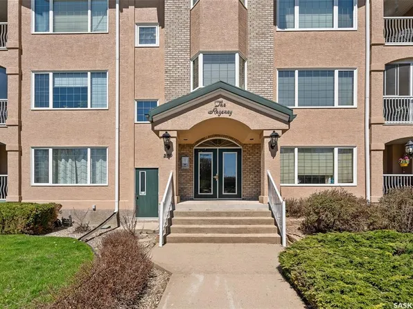 UNIT 105-240 Athabasca STREET E, Moose Jaw, SK S6H 0L5