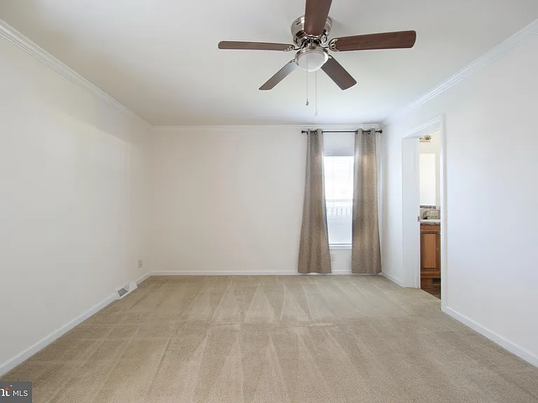 121 Bluebell Dr #11 — Photo 18