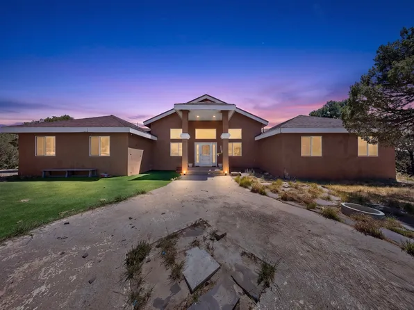 24 Calle De Leon, Las Vegas, NM 87701