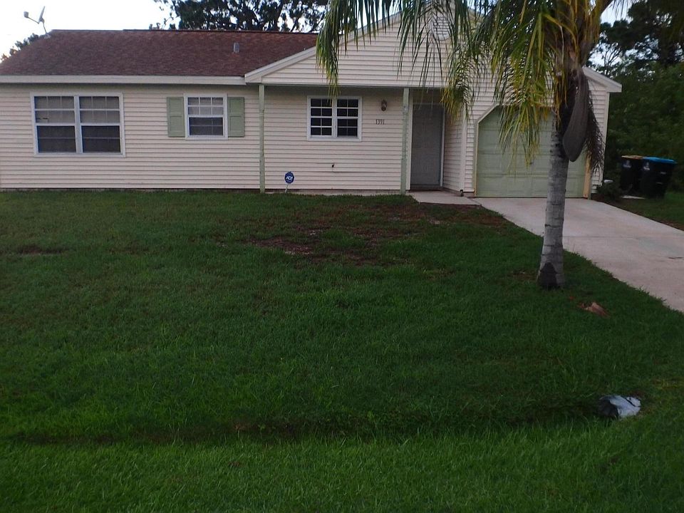 1st image of 1391 Towton St SE