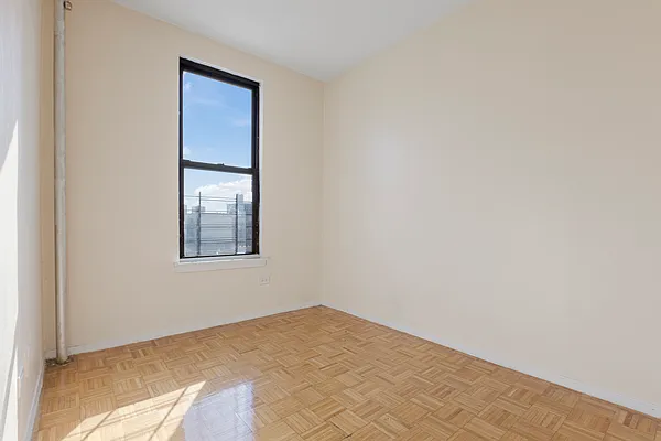 Rented by Bohemia Realty Group | media 5