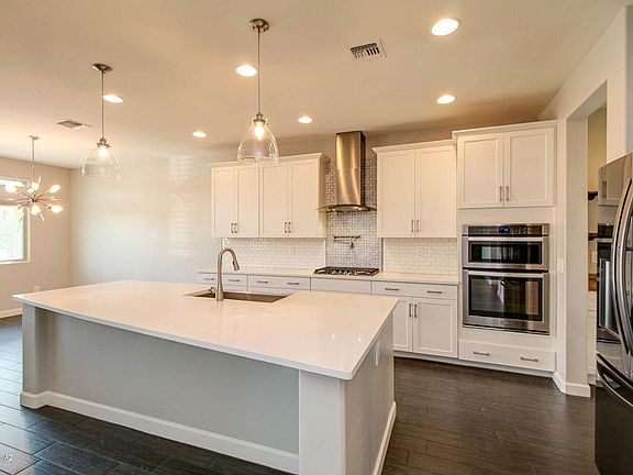 Gourmet Kitchen