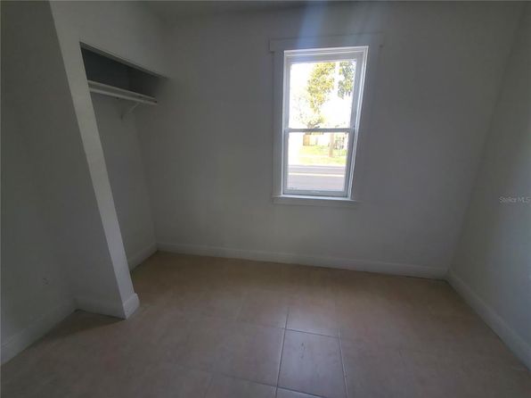 saint-petersburg-florida-81390388 picture