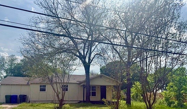 1st image of 2621 Old Marlin Rd