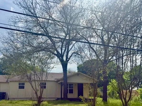 2621 Old Marlin Rd, Waco, TX 76705