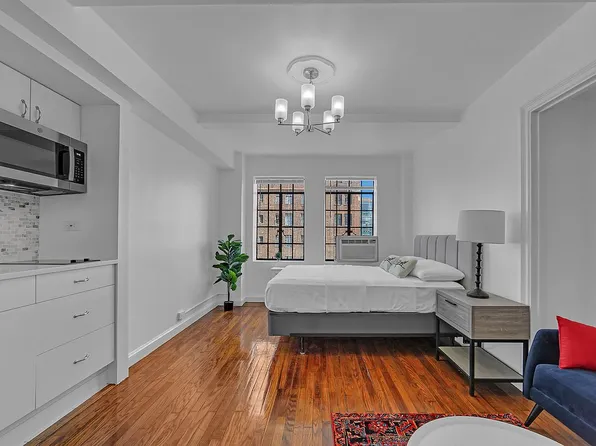 25 Tudor City Pl APT 1202, New York, NY 10017