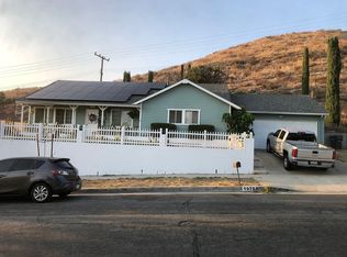 19781 Merryhill St, Santa Clarita, CA 91351