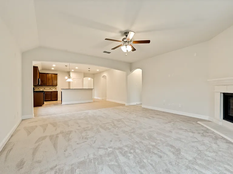 816 Bird Creek Dr — Photo 19