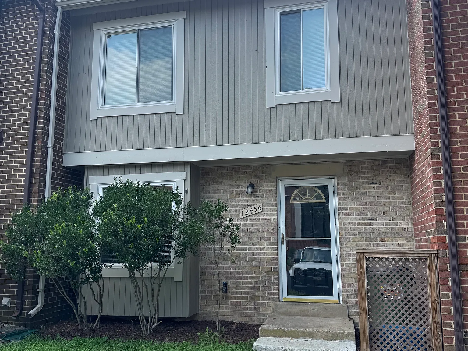 3 bed, 1732 sqft, $2,600 — Photo 1