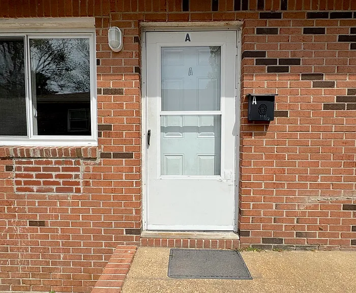 3872 Wake Cir #A — Photo 3