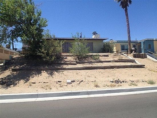 2nd image of 132 W Virginia Way
