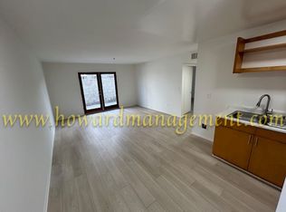 1011 Pico, Santa Monica, CA 90405