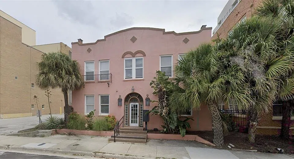 1727 Ringling Blvd
