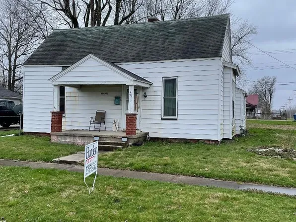 403 S Park St, Jasonville, IN 47438