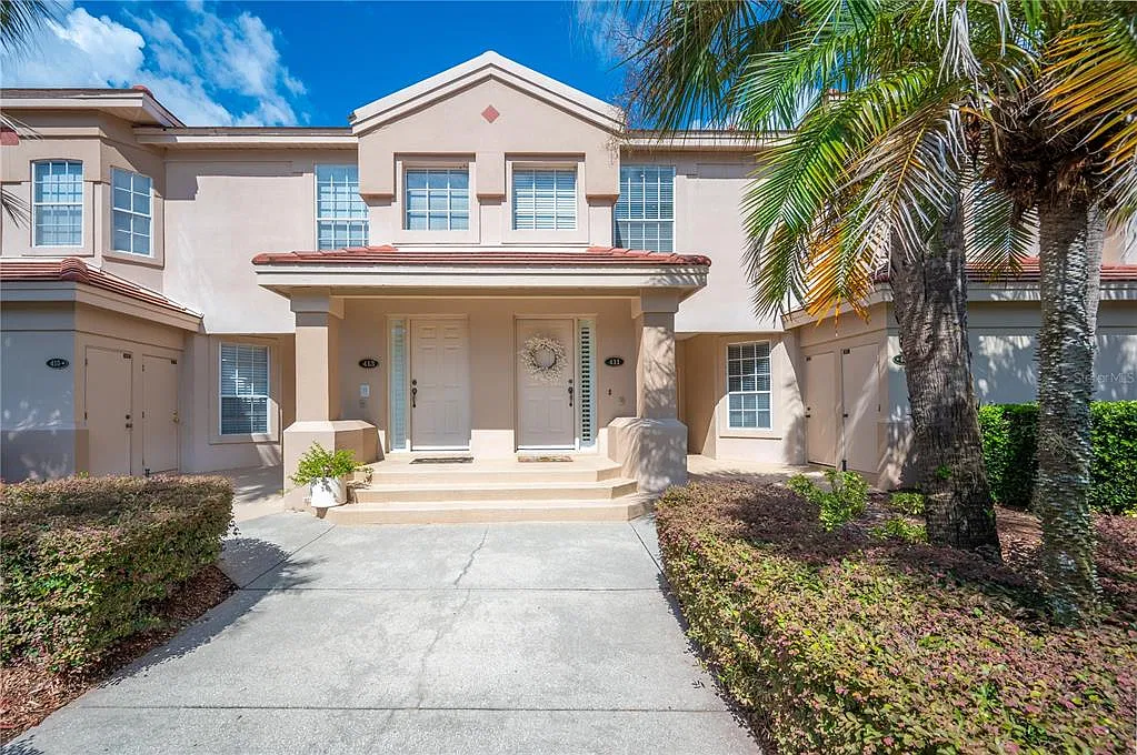 2 bed, 2.0 bath, 1624 sqft, $2,250 — Photo 1