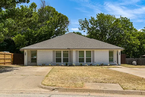 2501 Windy Pine Ln Photo 1 2501 Windy Pine Ln Photo 1