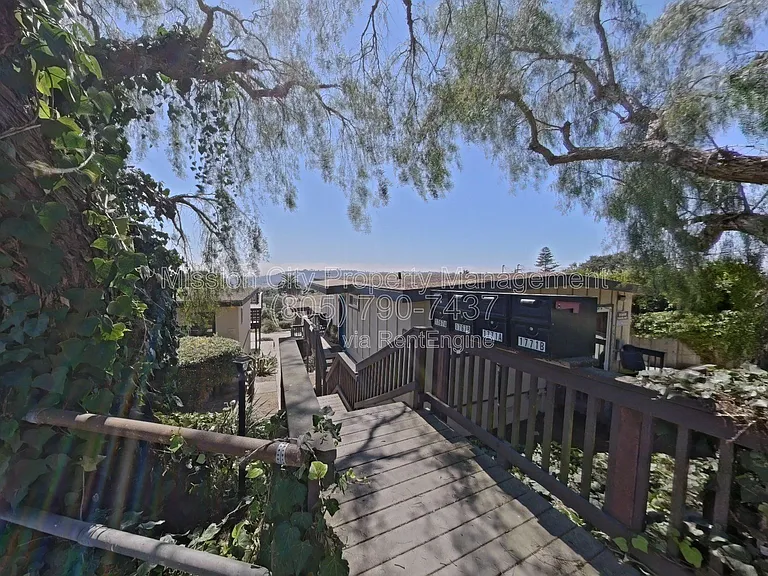1767 Grand Ave #B — Photo 3