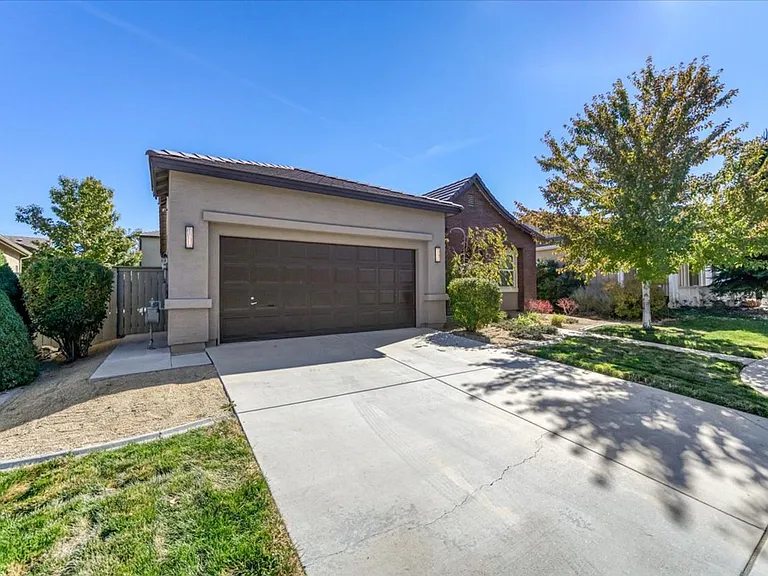 10562 Thistle Berry Ct — Photo 43