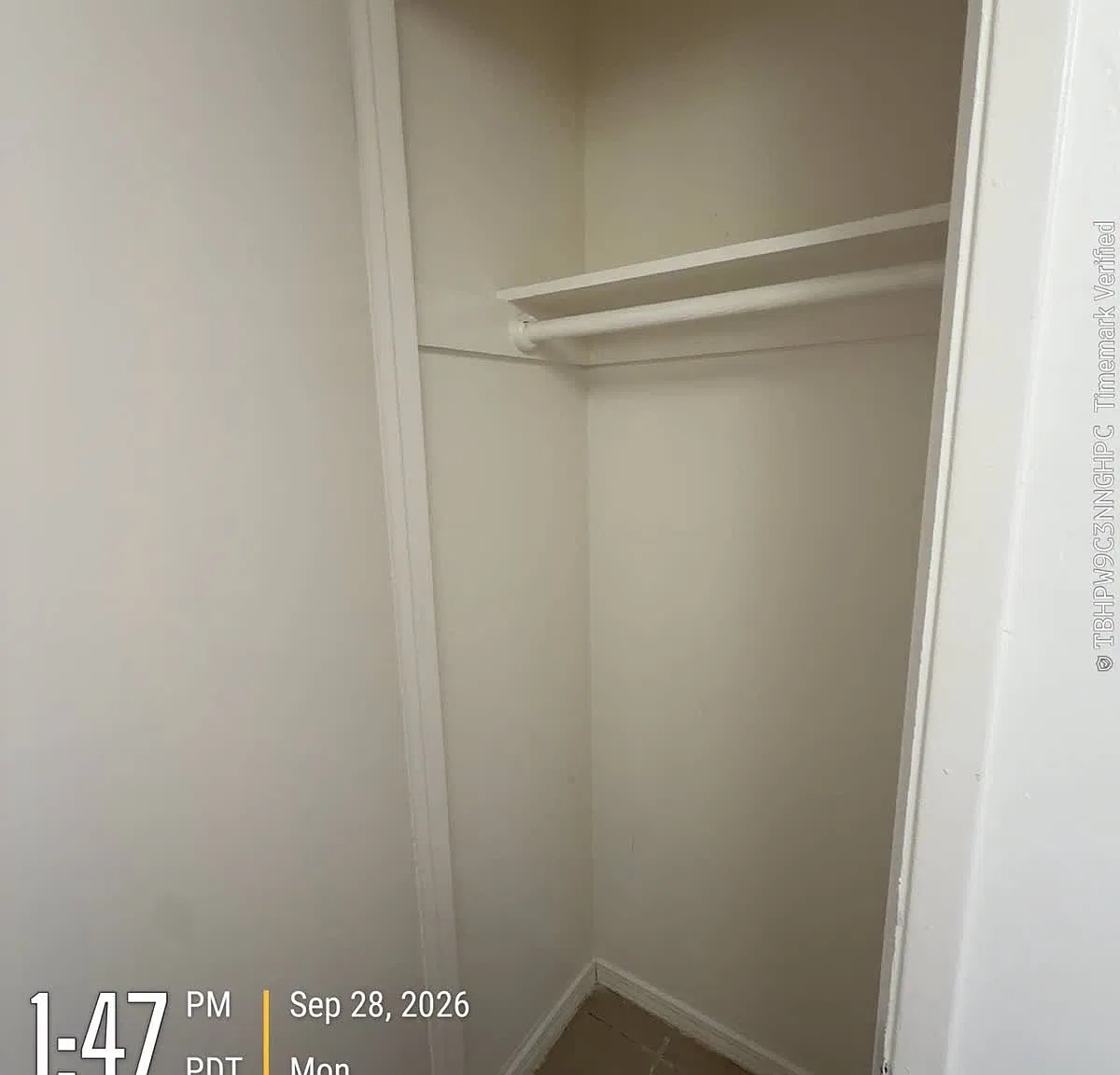 2 bed, $1,045 — Photo 2