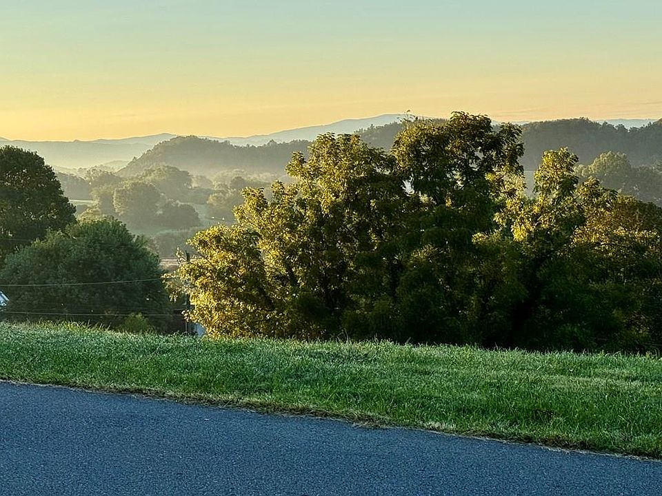 1st image of Panorama Dr