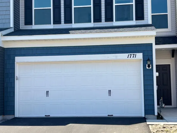 1771 Hauer Trl, Shakopee, MN 55379