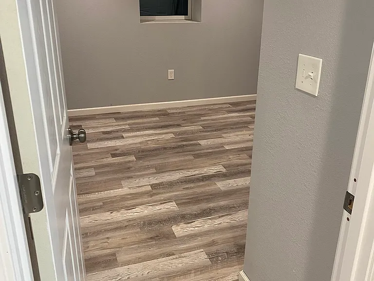 6863 Anderson Ave — Photo 31