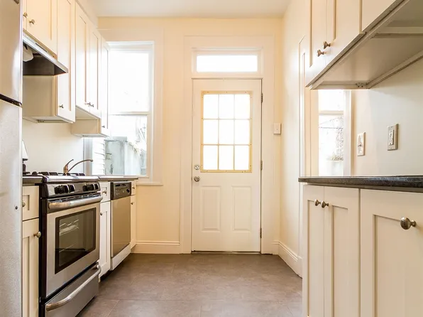 322 67th Street image 6 of 7