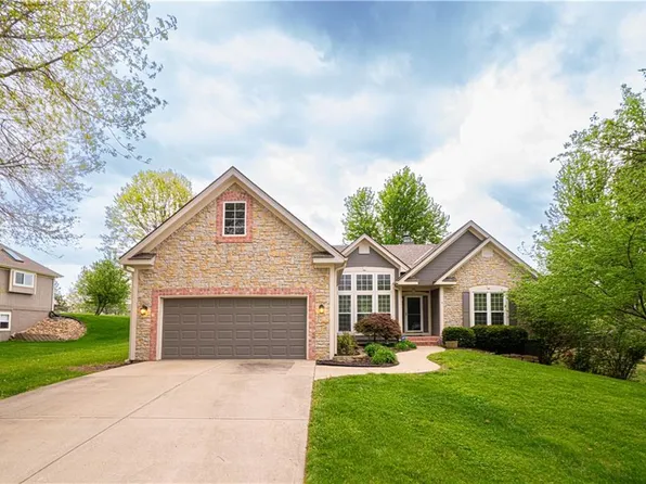 9 Timber Creek Cir, Platte City, MO 64079