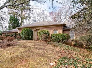 210 Rolling Ridge Ct, Roswell, GA 30075