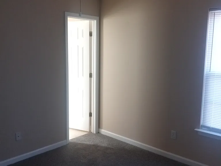 345 Gurley Dr NW — Photo 2