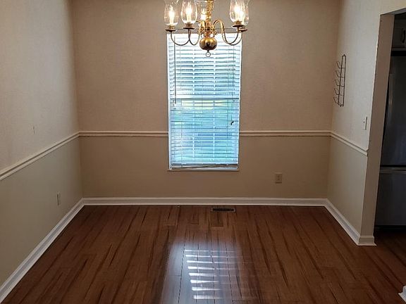 5th image of 7928 Dorsetshire Dr