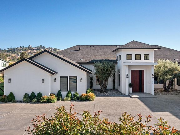 2nd image of 1282 Michele Way