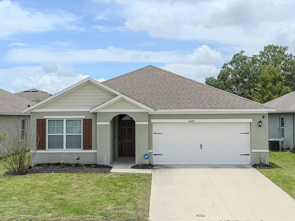 5274 Mayor Dr