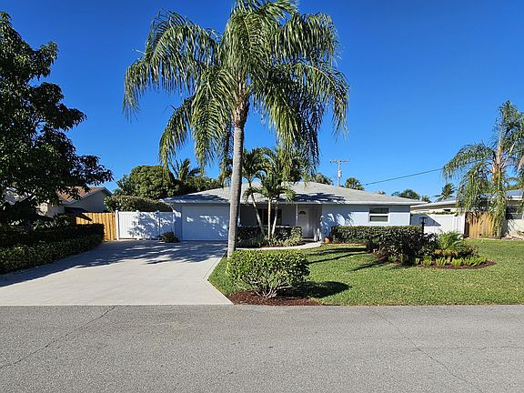 3rd image of 355 Franklin Rd