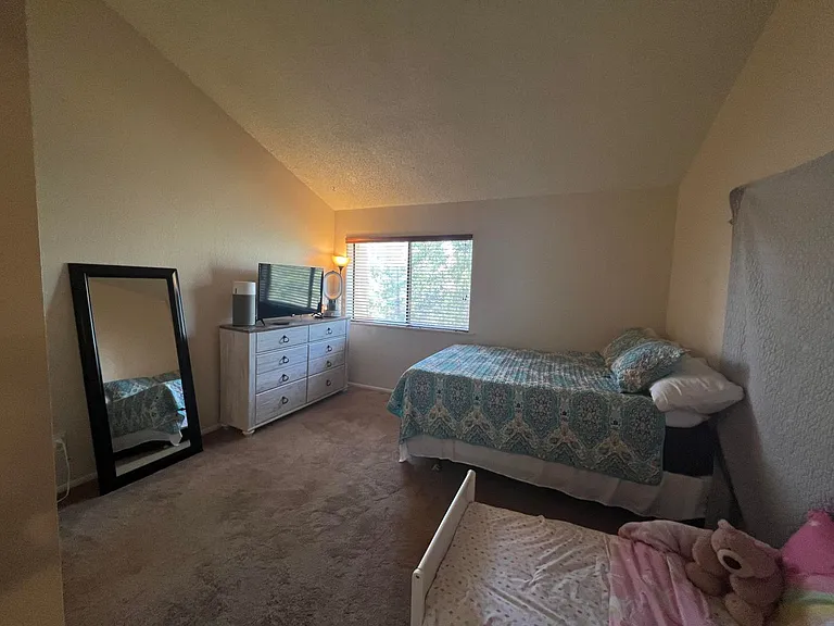602 N Easy St #C — Photo 15