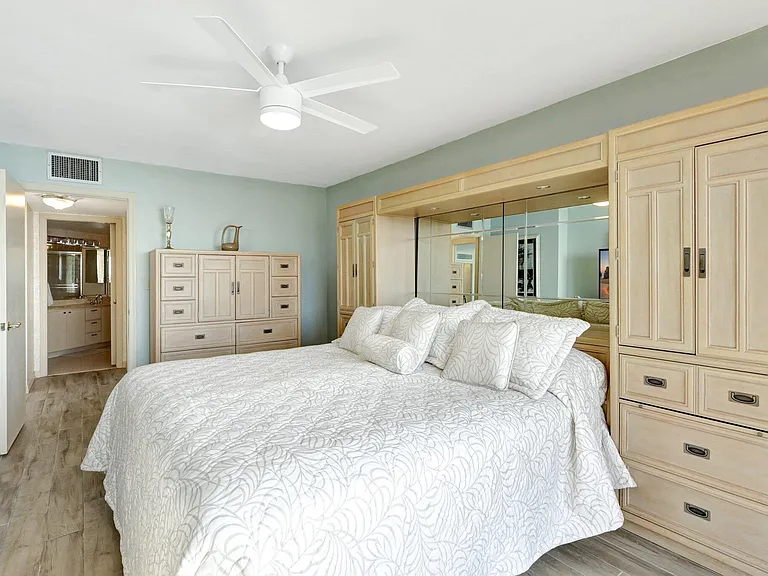 9500 S Ocean Dr #Penthouse 10 — Photo 22