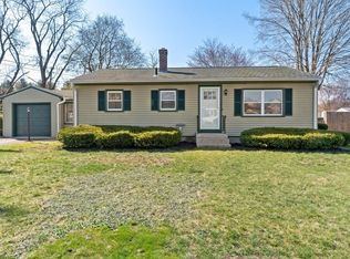 47 Clydesdale Ln, Springfield, MA 01129
